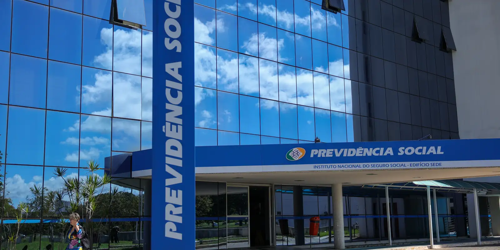 Imagem referente a Operação apura fraudes em benefícios do INSS para indígenas na Bahia