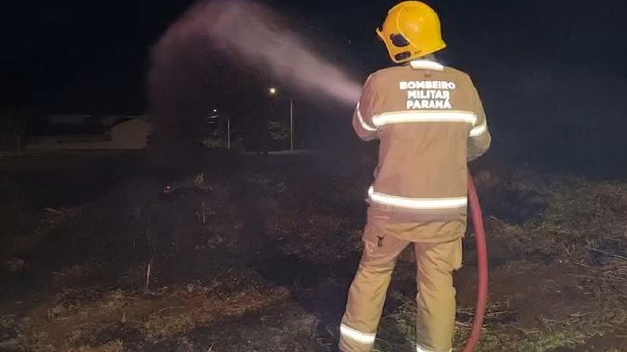 Incêndio ambiental mobiliza Corpo de Bombeiros no Bairro Brasmadeira