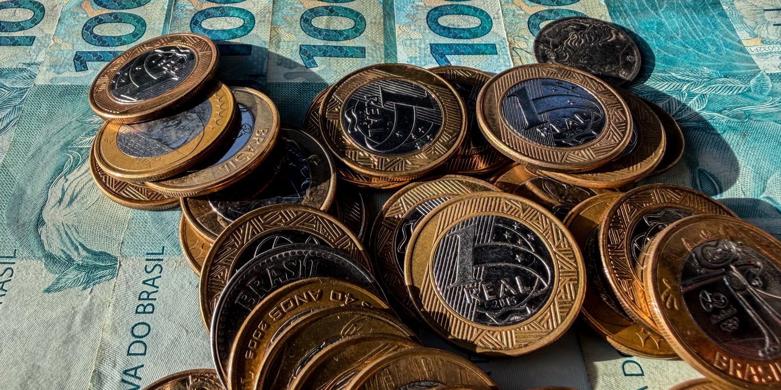 Imagem referente a Inflação usada para corrigir salários acumula 4,33% em 12 meses