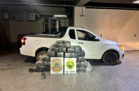 Polícia apreende caminhonete carregada com maconha após perseguição e tiros em Guaíra