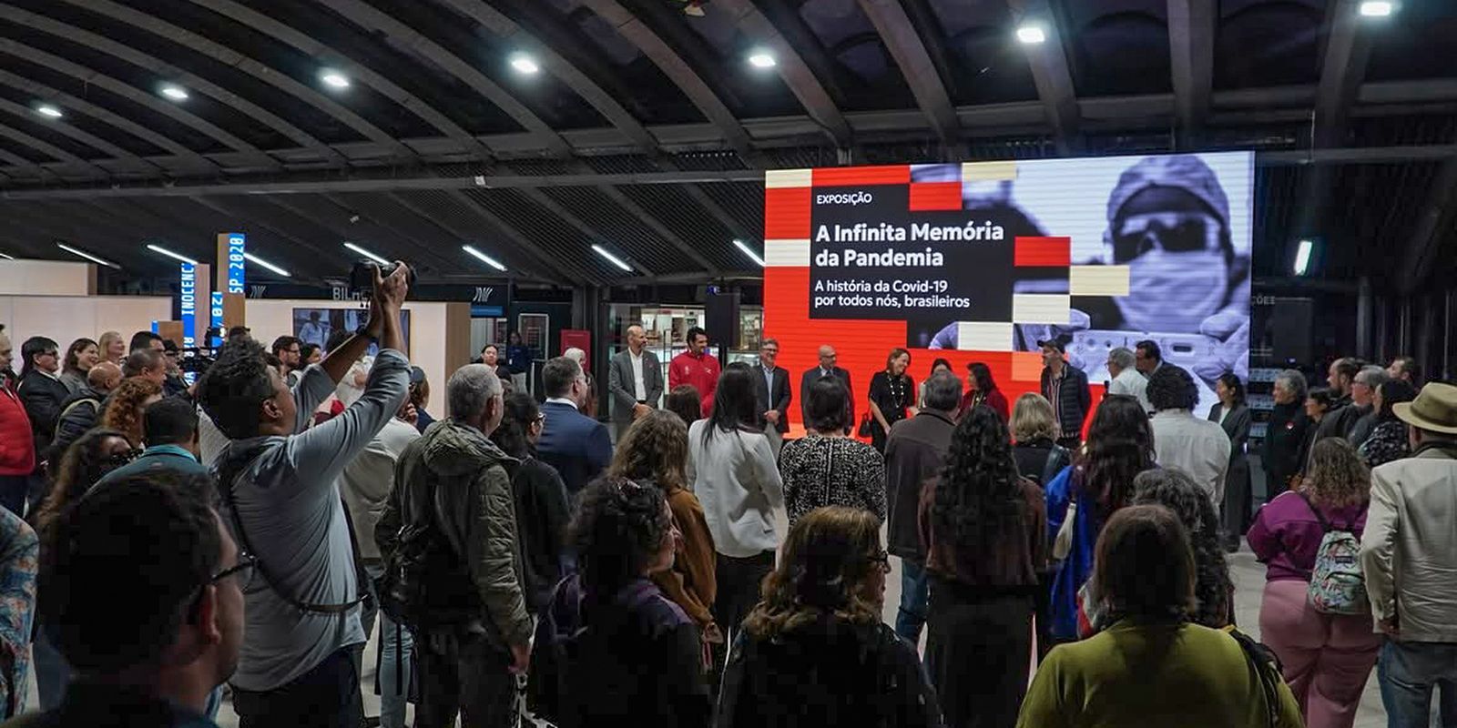Vivências de brasileiros na pandemia são tema de mostra em São Paulo Imagem referente a Vivências de brasileiros na pandemia são tema de mostra em São Paulo