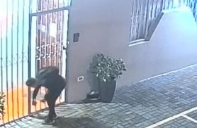 Pacote deixado em local de fácil acesso é furtado em Cascavel: Caso serve de alerta aos entregadores