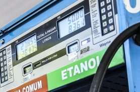 Conselho eleva de 30% para 32% teor de etanol na gasolina por 180 dias