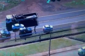 Veículo carregado com mercadorias irregulares é apreendido na BR-277, em Santa Tereza do Oeste