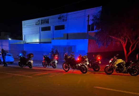 Operação de trânsito registra mais de 100 abordagens e recolhe cinco veículos em Cascavel