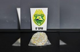 PM apreende medicamentos escondidos em embalagens de creme de cabelo na rodoviária