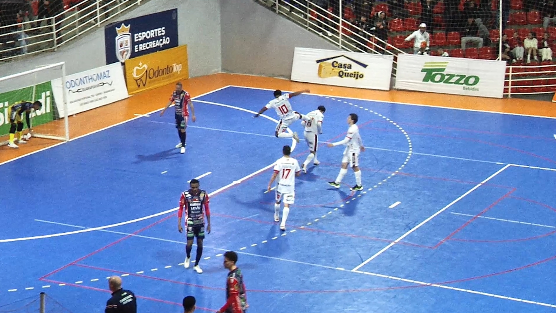 Cascavel Futsal é goleado por 4×0 pelo CAD Guarapuava; Veja os gols válidos pelo Paranaense