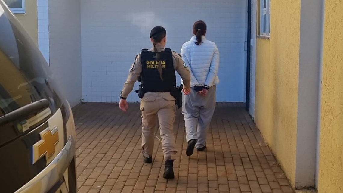 Paulista é presa após furtar pudim em supermercado de Cascavel