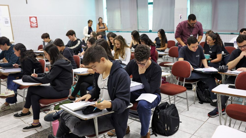 Educação financeira pode ser incluída no currículo escolar Imagem referente a Educação financeira pode ser incluída no currículo escolar
