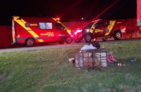 Catadora de recicláveis é atropelada por caminhão na marginal da BR-277