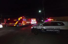 Mulher e criança ficam feridas após colisão entre moto e carro em Apucarana