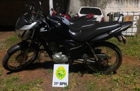 Adolescente é flagrado conduzindo moto irregular e sem habilitação em Cafelândia