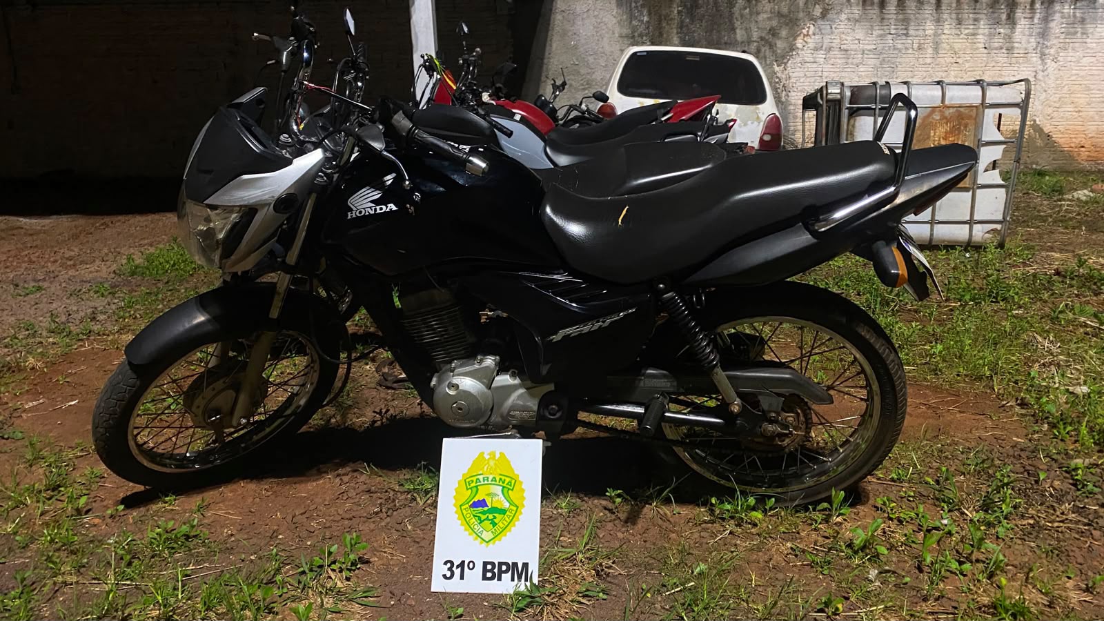 Imagem referente a Adolescente é flagrado conduzindo moto irregular e sem habilitação em Cafelândia