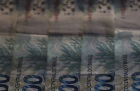 União pagou R$ 696,38 milhões em dívidas de estados e municípios União pagou R$ 696,38 milhões em dívidas de estados e municípios