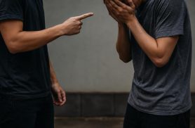 Jovem é indiciado após caso de homofobia em colégio estadual de Santa Tereza do Oeste