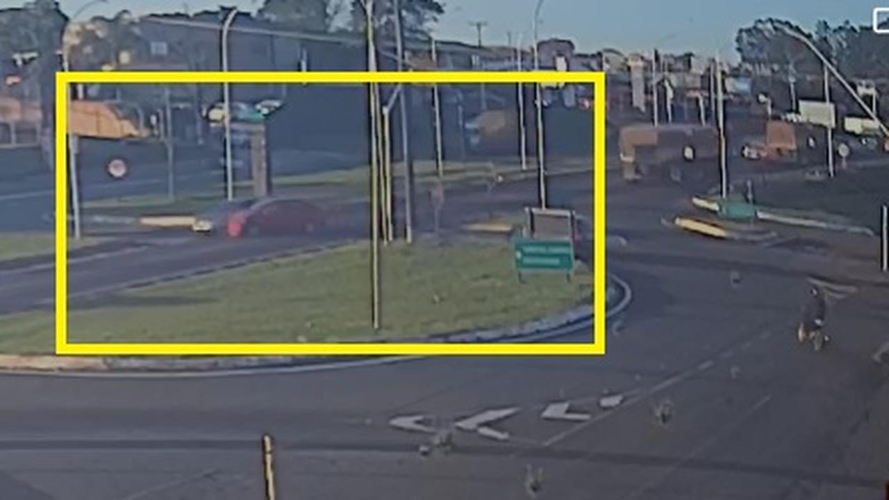 Bateu! Câmera flagra acidente de trânsito no Trevo da Portal
