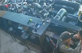 "Achou que ia morrer", diz mãe de adolescente espancado por PM em GO