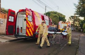 Mulher de 52 anos é socorrida pelo Corpo de Bombeiros na Rua Nivelles Mulher de 52 anos é socorrida pelo Corpo de Bombeiros na Rua Nivelles