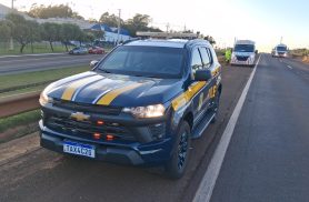 Colisão traseira entre moto e caminhonete mobiliza resgate na BR-277 em Cascavel Colisão traseira entre moto e caminhonete mobiliza resgate na BR-277 em Cascavel