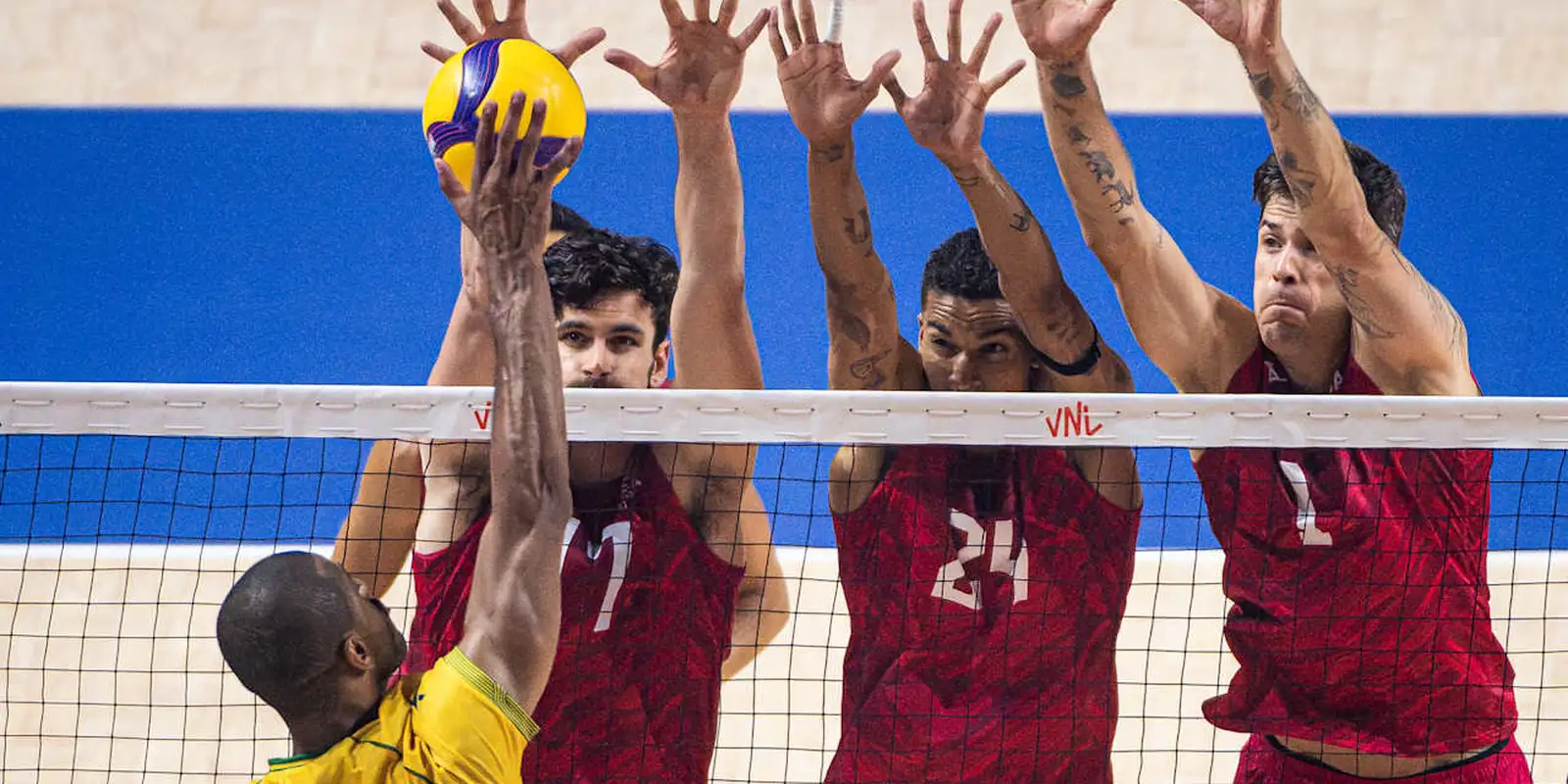 Imagem referente a Vôlei: Brasil perde para EUA e volta a se complicar na Liga das Nações
