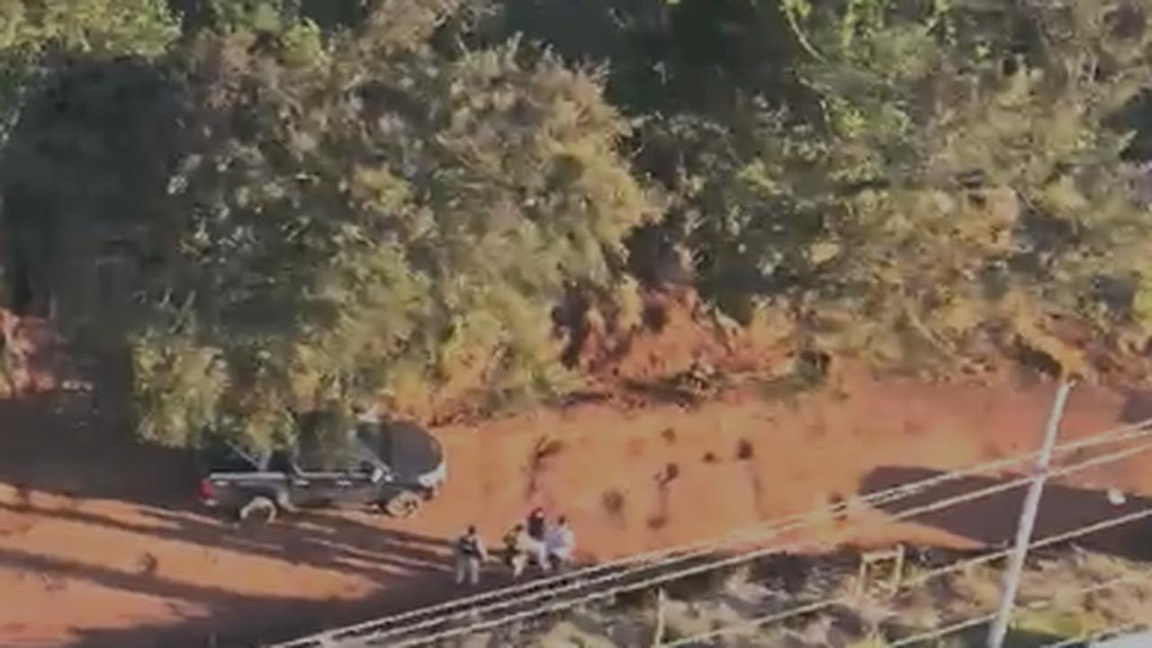 Perseguição aérea em Cascavel: Hilux furtada é localizada e homem é preso