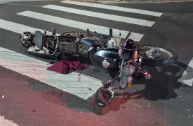 Motociclista sofre queda ao passar reto em rotatória na Avenida Assunção Motociclista sofre queda ao passar reto em rotatória na Avenida Assunção