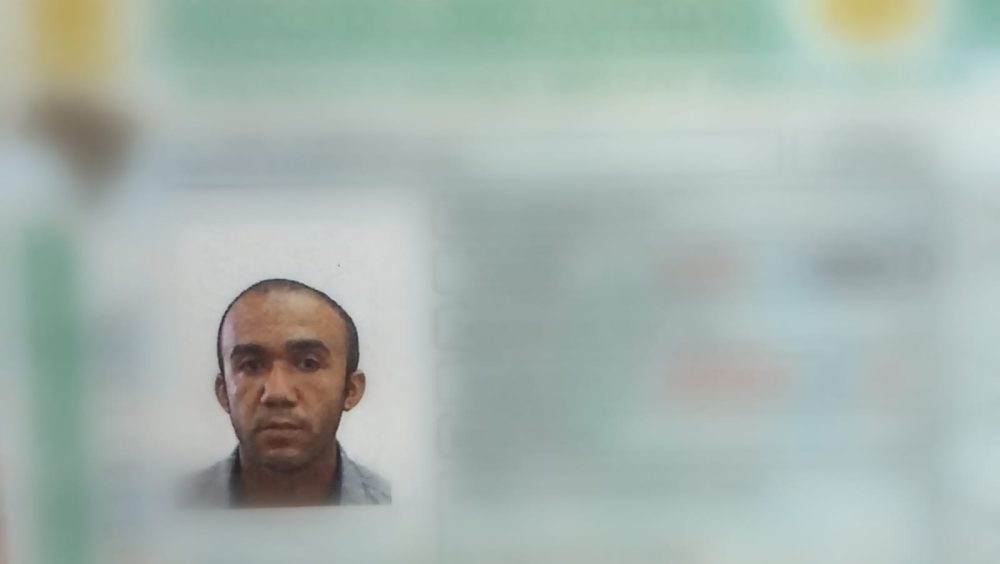 Carteira com documentos em nome de RAFAEL BARBOSA OLIVEIRA foi encontrado no Centro Imagem referente a Carteira com documentos em nome de RAFAEL BARBOSA OLIVEIRA foi encontrado no Centro