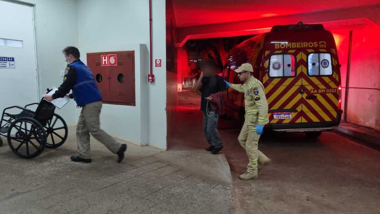 Jovem é agredido durante confraternização e sofre fratura no nariz em Cascavel