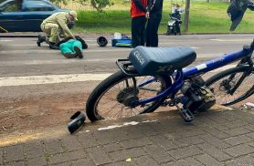 Homem é socorrido após acidente na Rua Manaus Homem é socorrido após acidente na Rua Manaus