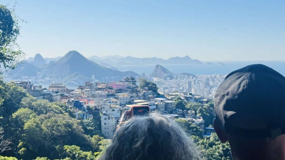 Trilha na Rocinha mostra Mata Atlântica e recuperação florestal no Rio Imagem referente a Trilha na Rocinha mostra Mata Atlântica e recuperação florestal no Rio