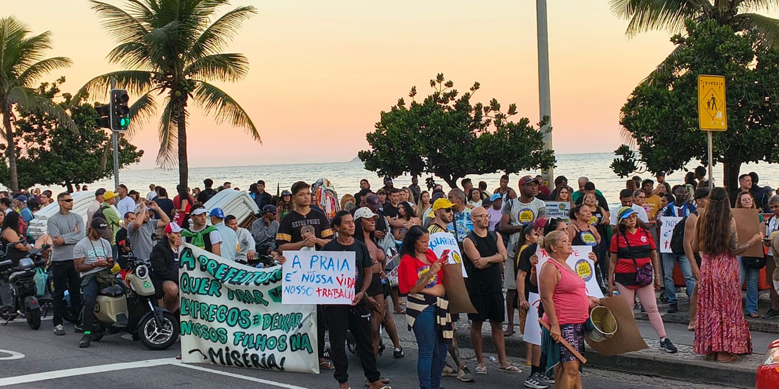 Imagem referente a Trabalhadores informais fazem novo ato contra programa Tolerância Zero