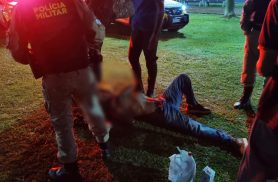 Homem ferido é encontrado caído em canteiro na Avenida Brasil em Cascavel Homem ferido é encontrado caído em canteiro na Avenida Brasil em Cascavel