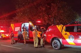 Mulher atenta contra a vida em residência no Bairro Neva Mulher atenta contra a vida em residência no Bairro Neva