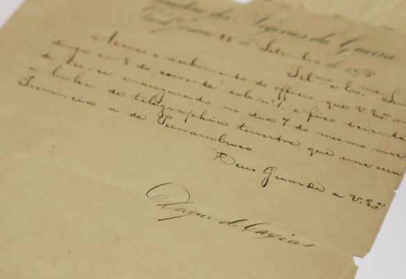 Venda ilegal de documentos históricos preocupa Arquivo Nacional