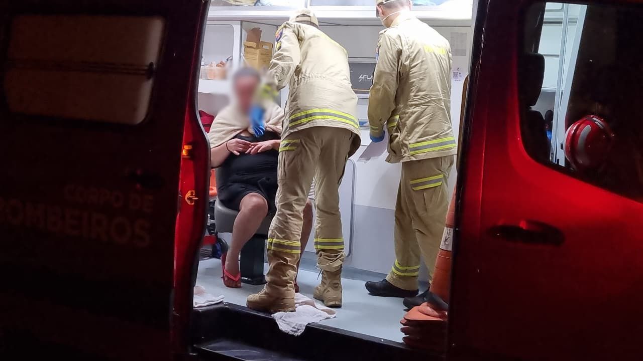 Briga em vizinhança de bar termina com garrafada e agressões no Cascavel Velho