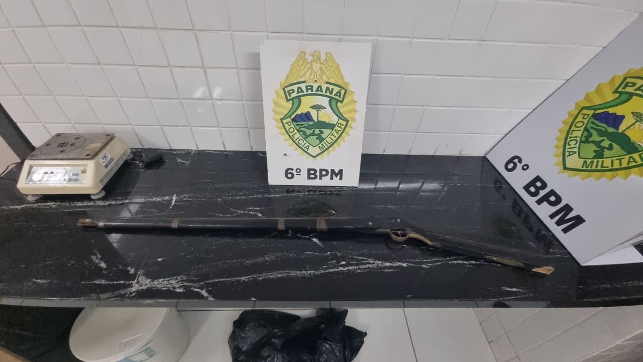 Homem é detido por ameaças com arma de fogo em caso de violência doméstica na Rua Portugal