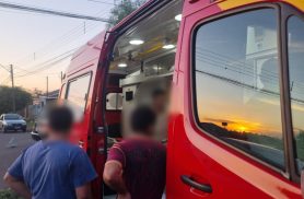 Homem quase tem a unha do pé arrancada em forte colisão no Cascavel Velho Homem quase tem a unha do pé arrancada em forte colisão no Cascavel Velho