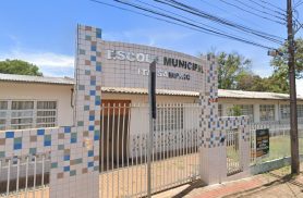 Com 50 anos de história, Escola Municipal Ita Sampaio passa por ampla reforma e serviço já entra em nova etapa