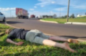 Homem se joga de carro em movimento na BR-277, em Cascavel Homem se joga de carro em movimento na BR-277, em Cascavel