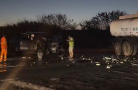 Colisão entre caminhonete e carreta deixa um morto na rodovia BR-376
