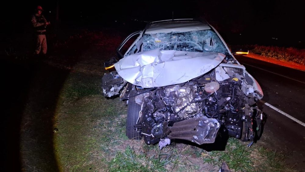 Colisão traseira entre caminhão e Fiat Toro é registrada na PR-182, em Palotina Imagem referente a Colisão traseira entre caminhão e Fiat Toro é registrada na PR-182, em Palotina
