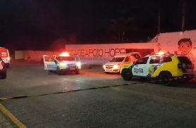 Homem morre após tentar invadir escola e avançar contra policial em Curitiba