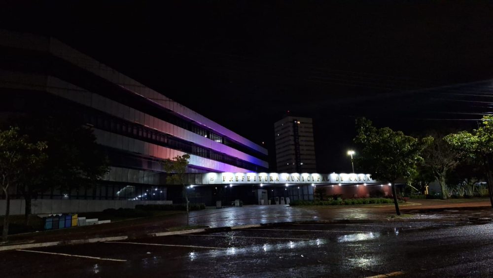 Município busca empresa para cuidar da limpeza de pátios e jardins Imagem referente a Município busca empresa para cuidar da limpeza de pátios e jardins