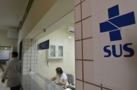 SUS: comitê de negociação de preço de medicamentos pode reduzir custos