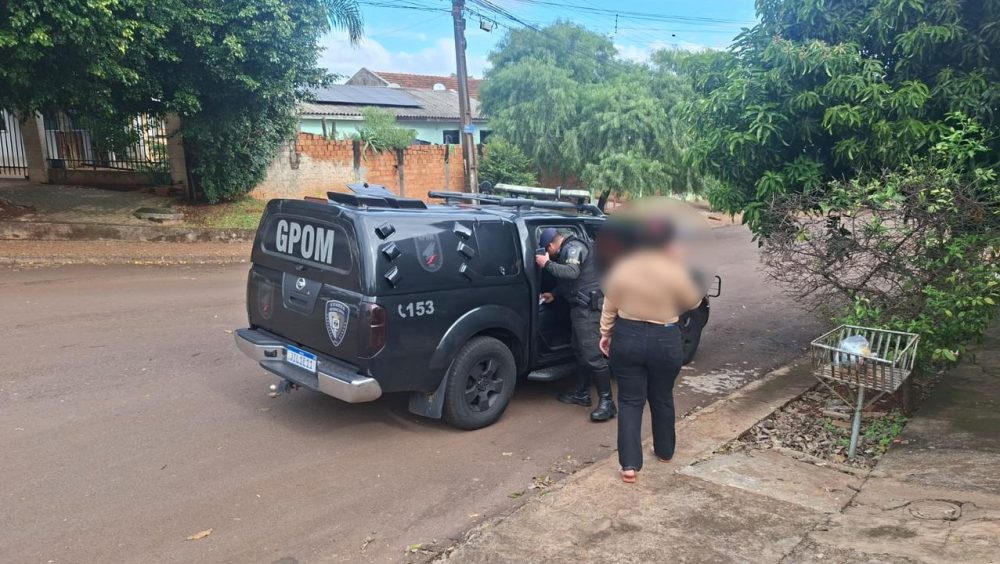 GPOM localiza e prende mulher por furto qualificado no Bairro Canadá Imagem referente a GPOM localiza e prende mulher por furto qualificado no Bairro Canadá