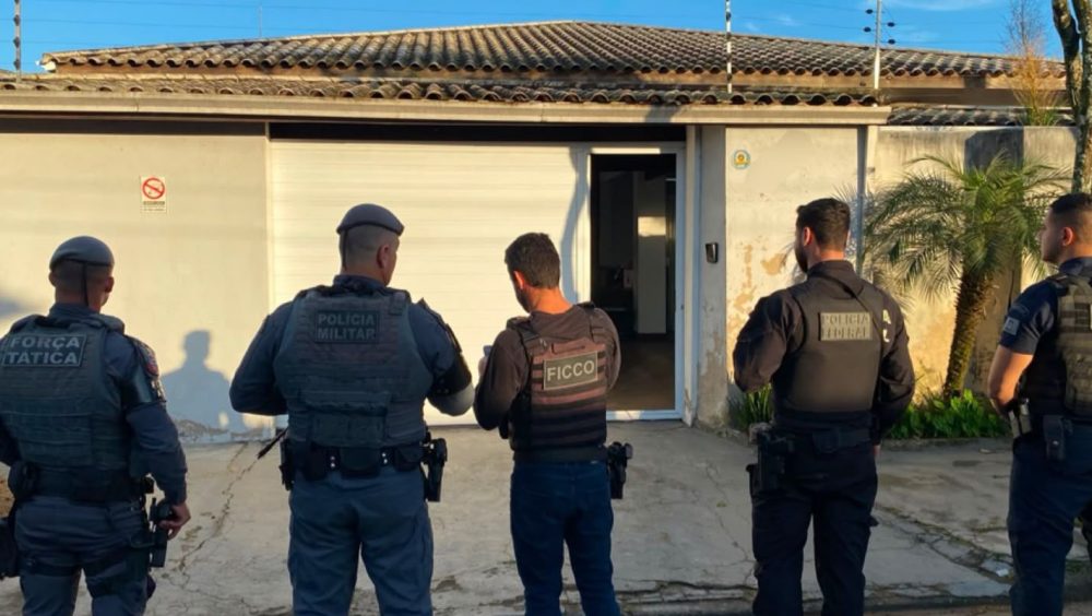 PF mira tráfico internacional e lavagem de capitais de até R$ 1 bilhão Imagem referente a PF mira tráfico internacional e lavagem de capitais de até R$ 1 bilhão