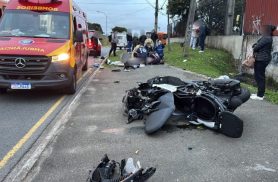 Motociclista morre após colisão em placa de sinalização na BR-116 Motociclista morre após colisão em placa de sinalização na BR-116