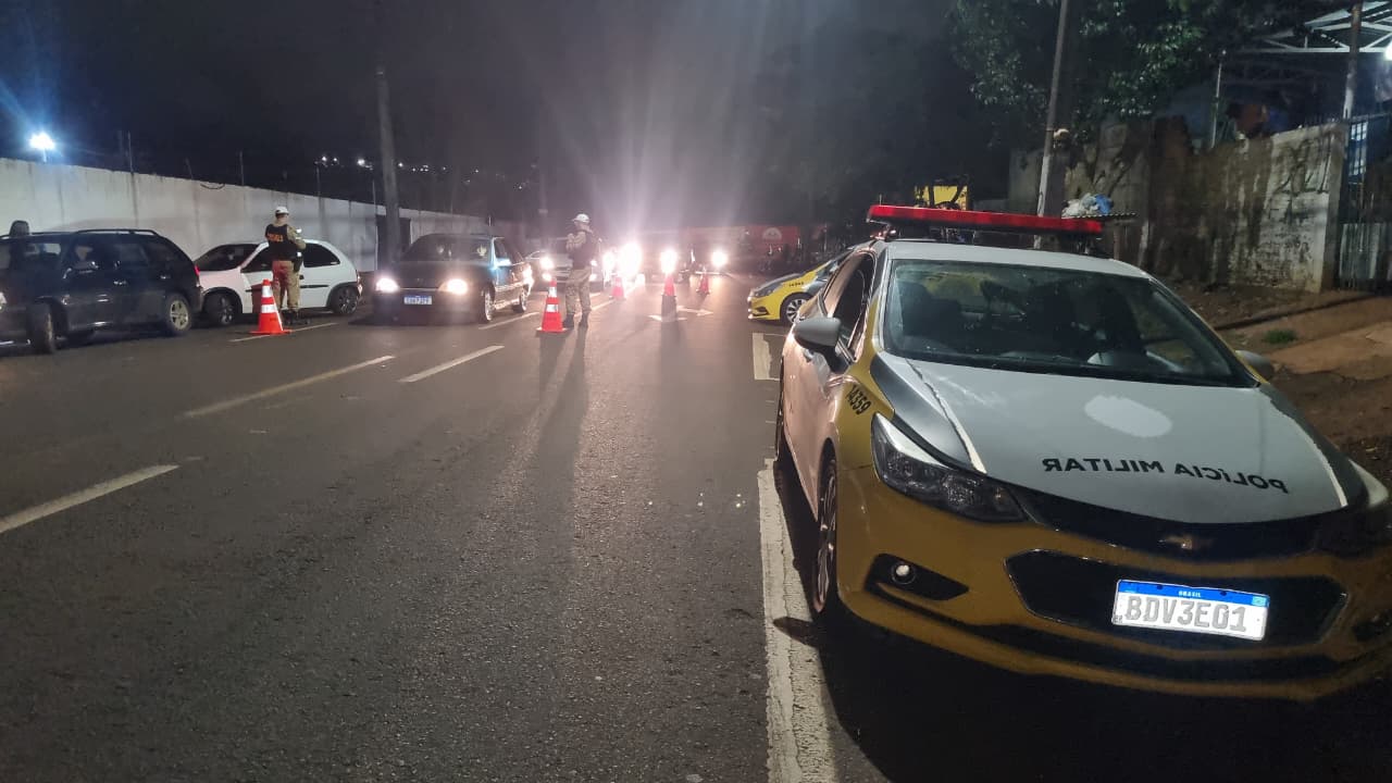 Operação OMNIS em Cascavel flagra seis motoristas sem CNH e aplica 115 multas