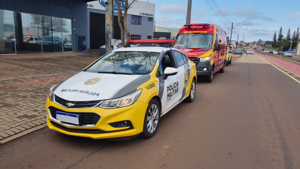 Homem leva facada no olho em Cascavel