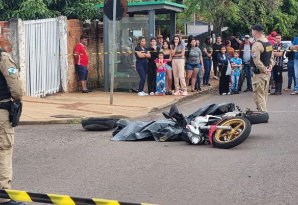 Homem morre ao ser baleado em via pública no Bairro Esmeralda